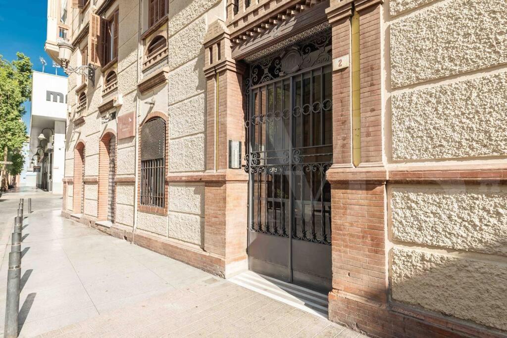 Modern Apartment Next To The Cervantes Theatre By Rems Málaga Exterior foto